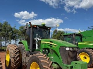 Trator John Deere 7230j 2022