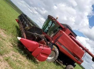 Colheitadeira Case IH 2566 à venda em Santa Maria do Tocantins
