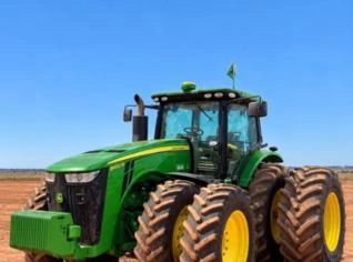 Trator John Deere 8400R - 2120 horas - Araguaína/TO
