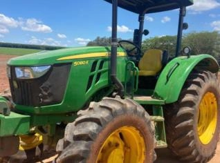 Trator John Deere 5080e - 2023, 1.060 horas