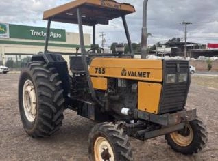 Trator Valmet 785 - 1996 - 5.270 horas - R$65.000