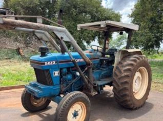 Trator Ford 5610 1990 em Jales - SP