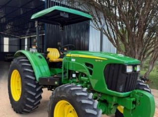 Trator John Deere 5078E 4x4 (78cv) - 2016