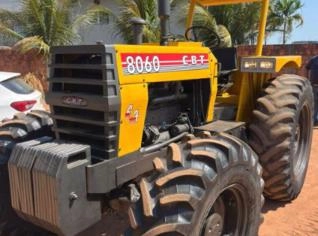 Trator CBT 8060 4x4 - Revisado e Pronto para Uso