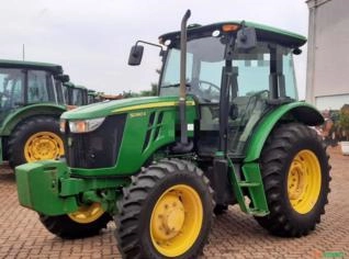 Trator John Deere 5090E 4x4 - 90cv em Ribeirão Preto