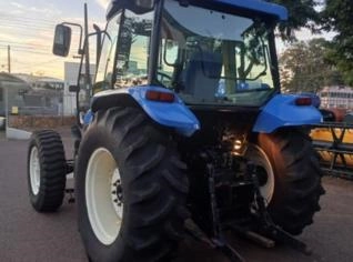 Trator New Holland TL 75 - 2011 - 4X4