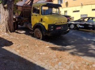 Caminhão Mercedes Benz 1519/84 Com Poliguindaste