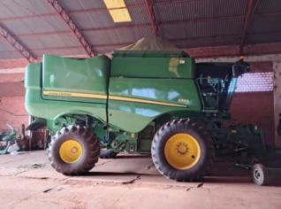 Colheitadeira John Deere S550 - Ano 2021, São Paulo