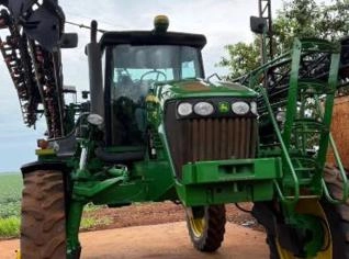 Pulverizador Jhon Deere 4730 - 30m, 3000L, 2011