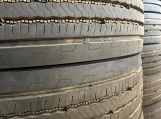 Pneus Bridgestone R269 275 - Semi-Novo