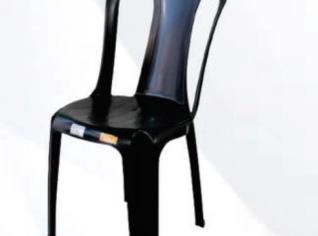 Cadeira Bistrô de Plástico