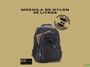Mochila de Nylon 30L - Ideal para Empresas