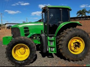 Trator John Deere 6190j