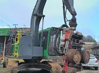 Escavadeira John Deere 2019 - Ótima Mecânica