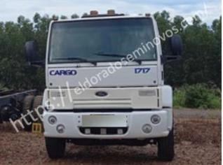 Caminhão Ford Cargo 1717E à venda