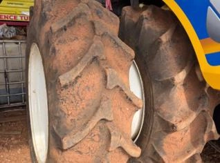 Colheitadeira New Holland Tx5.90 - 30 pés flex