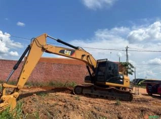 Escavadeira Caterpillar 320D2L em Rio Branco - AC
