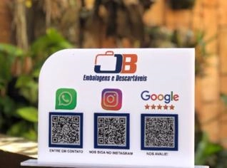 Placa QR Code em Acrílico - Ideal para PIX em Uberaba