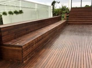 Deck de Pinus Tratado em Curitiba