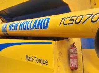 Colheitadeira New Holland TC5070 - 2018 em Sorocaba