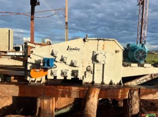 Picador de Eucalipto Vantec 320 CV Trifásico