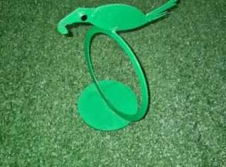 Arara Artesanal Verde para Decoração