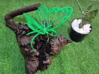 Borboleta Verde Artesanal em Metal para Decoração