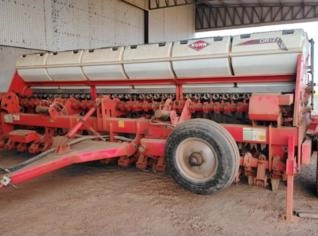 Semeadeira Kuhn Oriza 32 Linhas - Pronta para Uso