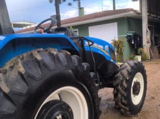 Trator New Holland TL75 4x4 à venda