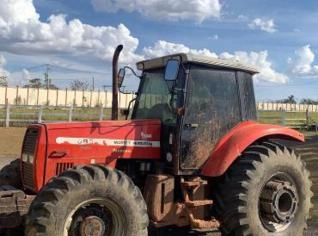 Trator Massey Ferguson 680 - Ótimo Estado - Campinas