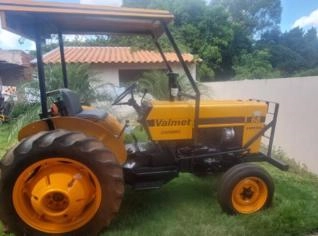 68 cafeeiro impecável