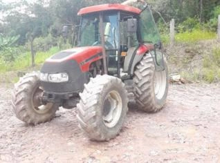 Trator Case Farmall 95 4x4 Turbo em Paranoá