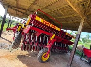 Plantadeira Vence Tudo 28000 - Zero KM