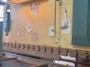 Máquina Dobradeira e Guilhotina 3M - Sumaré/SP