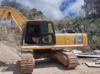 Escavadeira Komatsu PC350 Usada em Ponta Grossa