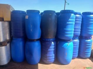 Bombonas e Containers - 200L e 1000L em Rio Verde