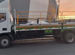 Caminhão Aumark FONTON 1217A com carroceria 6,20m