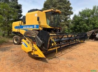 Colheitadeira New Holland TC 5090 2014