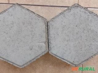 Pisos Intertravados - Concreto para Patios e Estradas