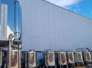 Tanque Inox 1000L em Garibaldi - Brilho Polido