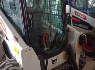 Mini Carregadeira Bobcat S570 - 2024/2025