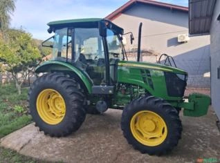 Trator John Deere 5088 em Arroio do Meio - RS
