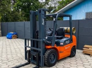 Empilhadeira Baoli 2,5 ton - Curitiba PR