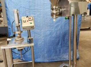 Envasadora e Seladora Inox para Líquidos