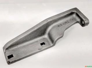 Suporte 1860769 Valfer para Tratores Massey Ferguson