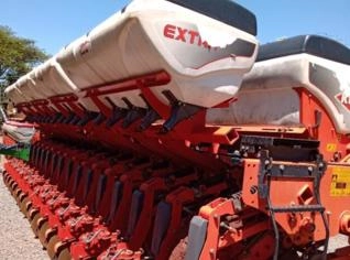 Plantadeira Kuhn PG 1500 - 15 Linhas - 2014
