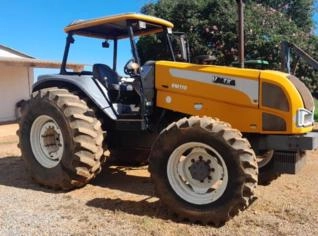 Trator Valtra BM 110 - Ano 2009