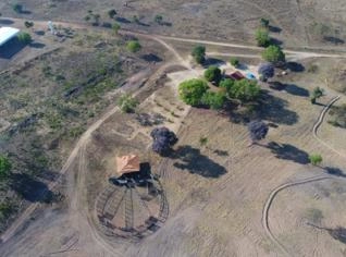 Fazenda no Tocantins com 2303 ha para Agricultura e Pecuária, Infraestrutura Completa