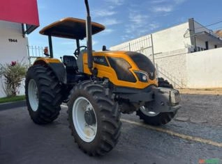 Trator Valtra A800 - Araraquara - R$ 160.000