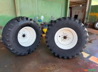 Pneus Agrícolas 23.1-30 em Goioerê